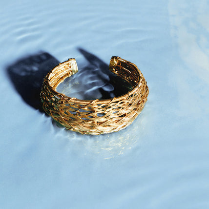 Goldfarbenes Izzia Filea-Armband