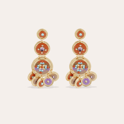 Pendientes de tres filas con lentejuelas y esmalte