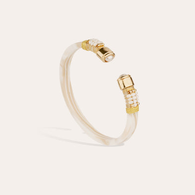 Armband „Sarina“ aus vergoldetem Acetat – Elfenbein