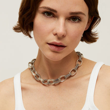 Collar Bell plateado
