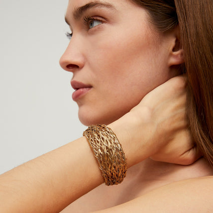 Goldfarbenes Izzia Filea-Armband