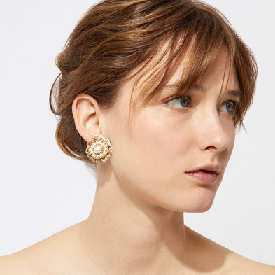 Leonie Gold Earrings - Cultured Pearls