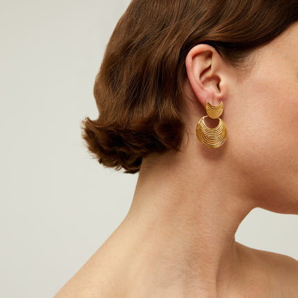 Ohrringe „Luna Wave mini“ in Gold