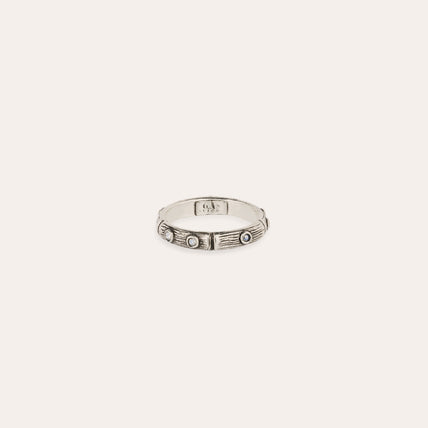 Silberner Bambini-Ring mit Strasssteinen