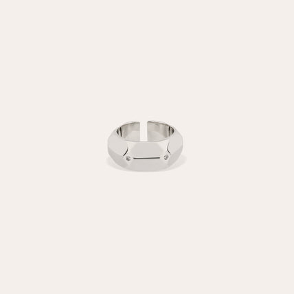 Anillo Mila con pedrería plateada