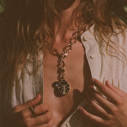 Charm pendentif Mirage Coccinelle émail grand modèle doré 