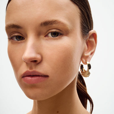 Boucles d'oreilles Almara petit modèle dorées 