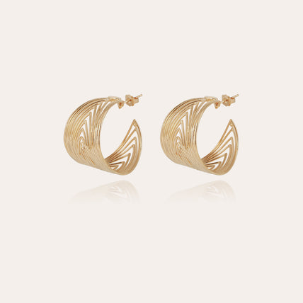 Pendientes de aro «Wave» dorados